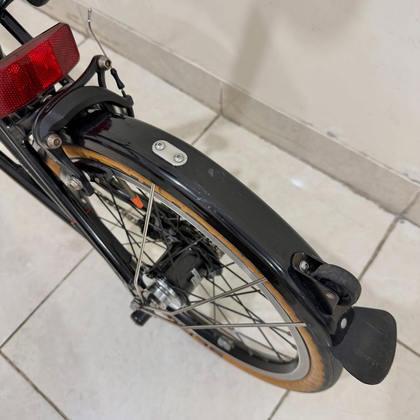 Brompton H6L Black Lacquer Black Edition 2021 (3) - Brompton Bekas