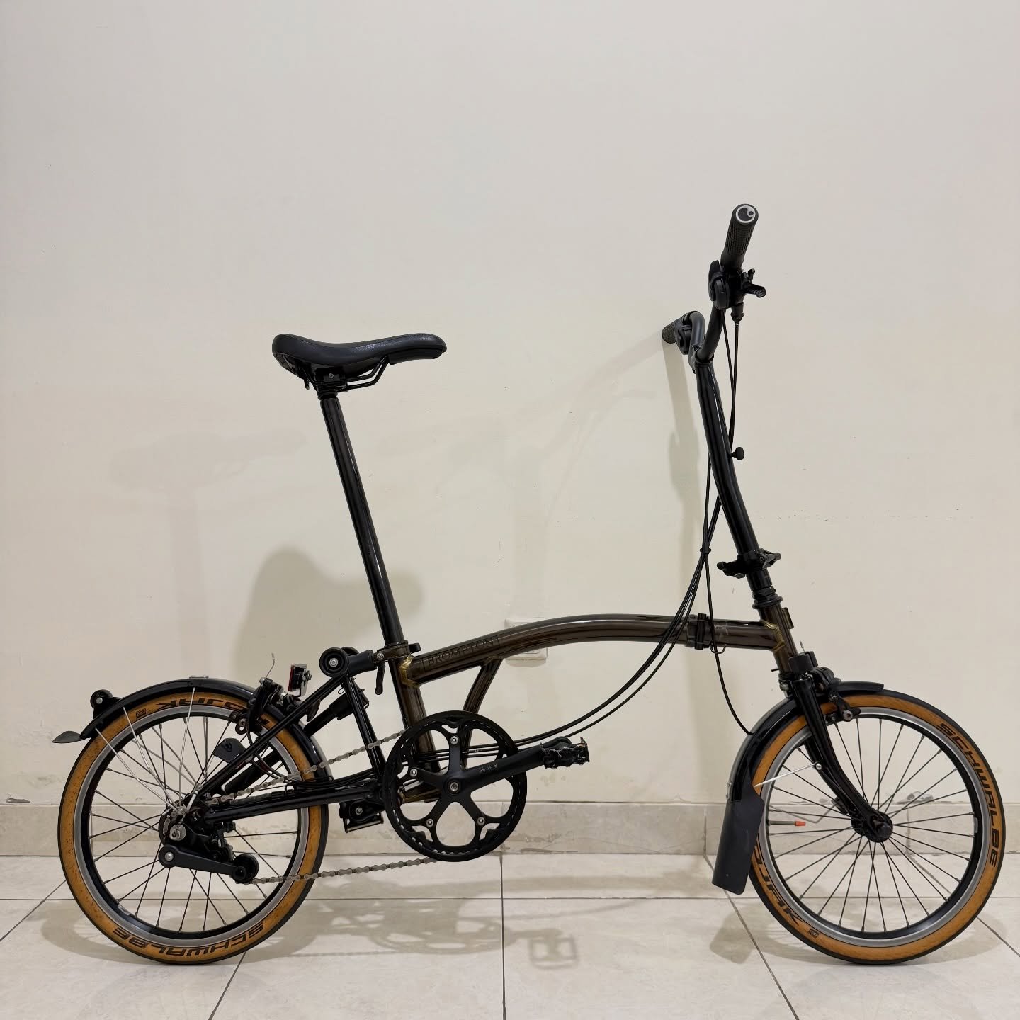 Brompton H6L Black Lacquer Black Edition 2021 (7) - Brompton Bekas