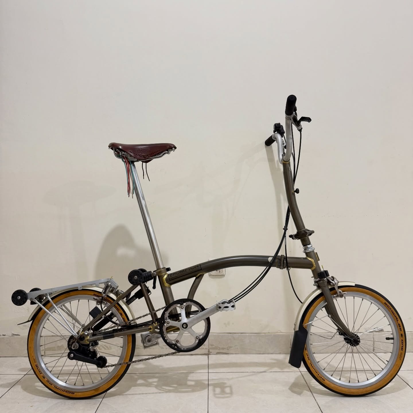 Brompton H6R Raw Lacquer 2014 Good Condition dengan Brooks B17 (8) - Brompton Bekas