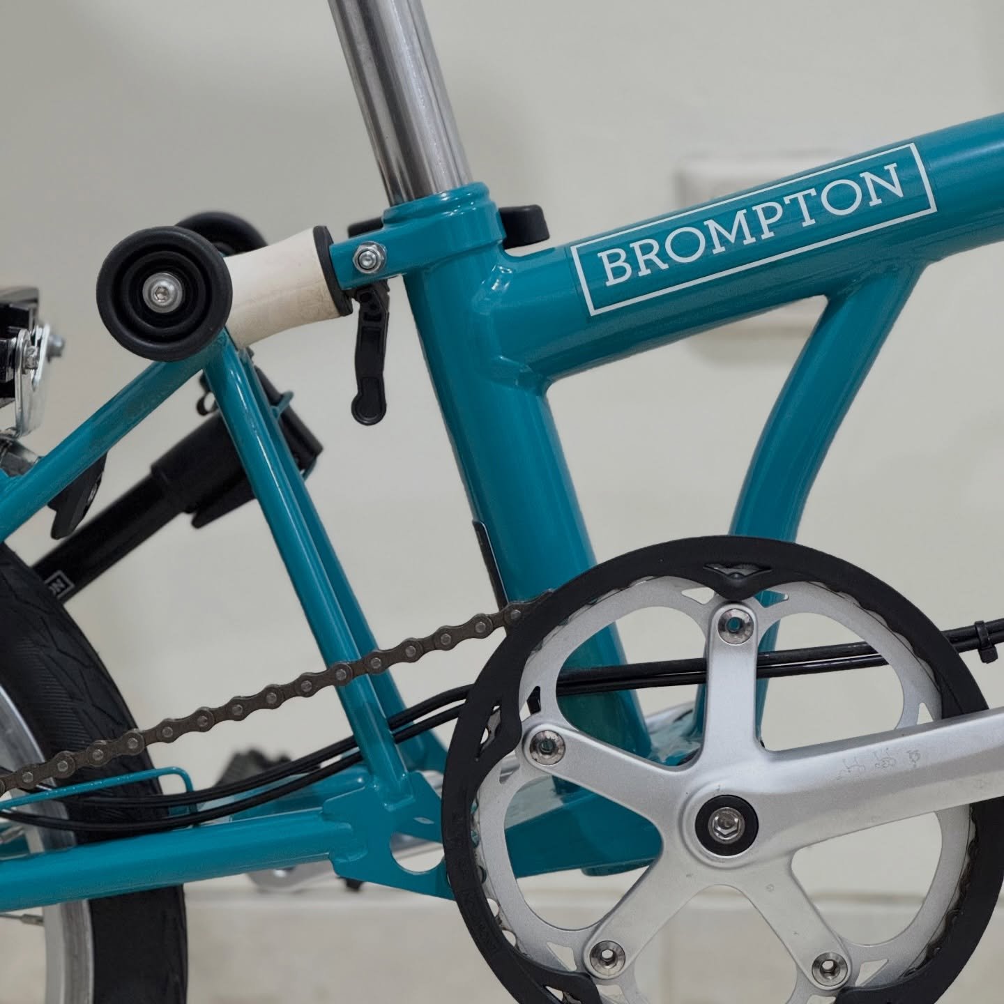 Brompton M3E Water Blue 2019 2 - Brompton Bekas