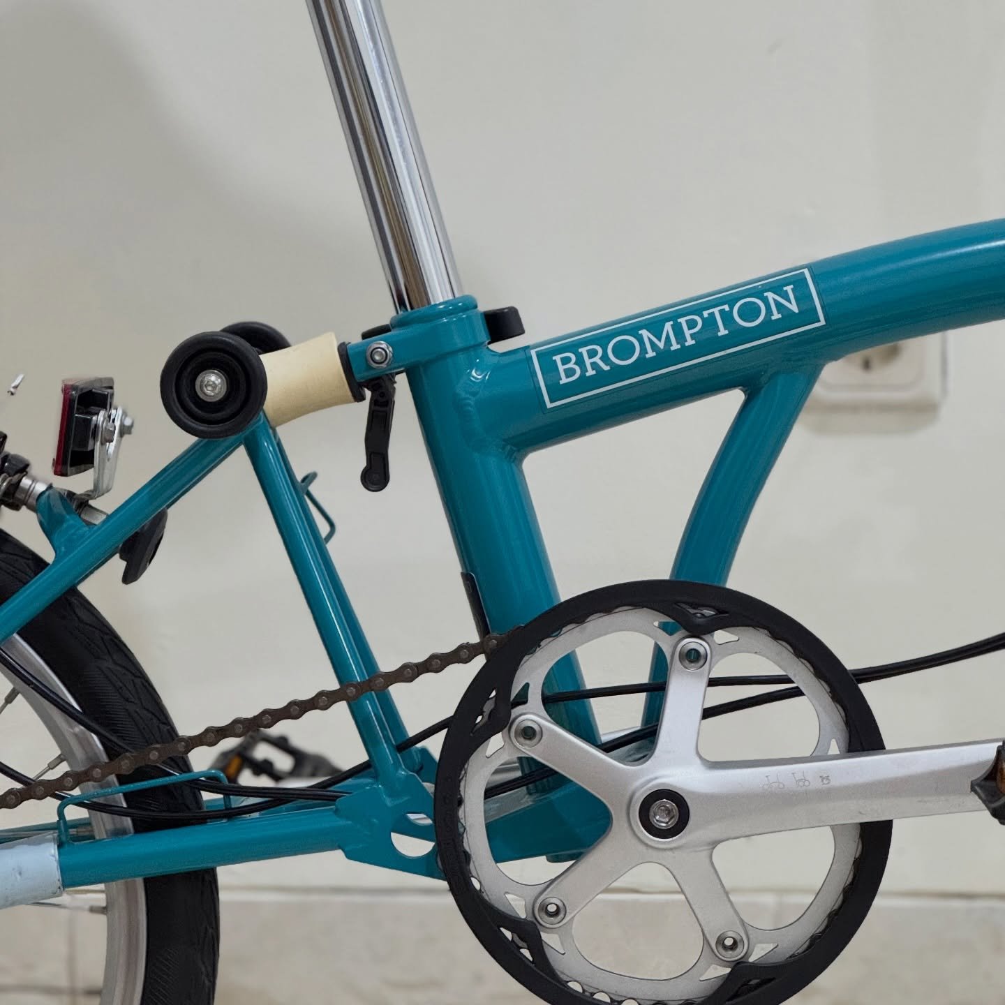 Brompton M3E Water Blue 2020 6 - Brompton Bekas
