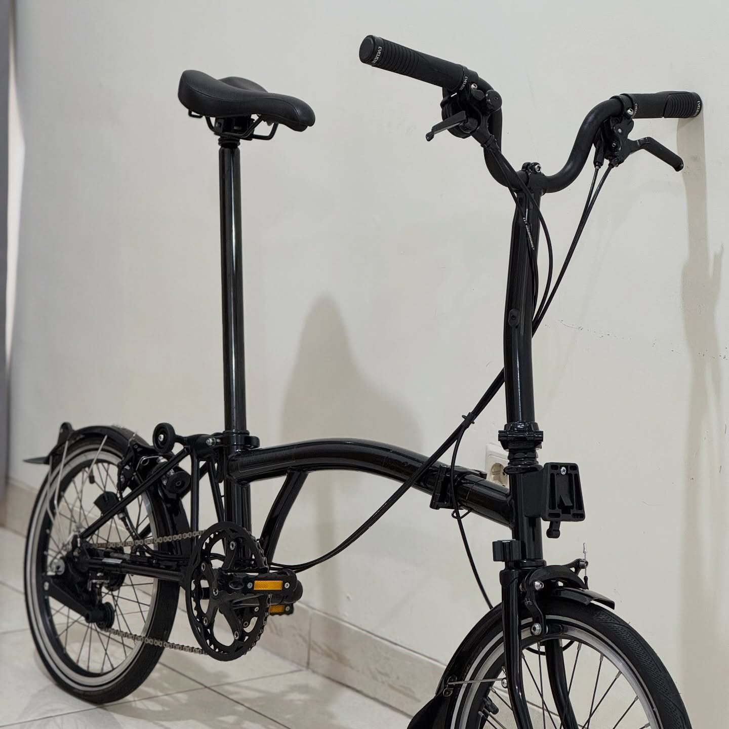 Brompton M6L Black Black Edition 2019 3 - Brompton Bekas