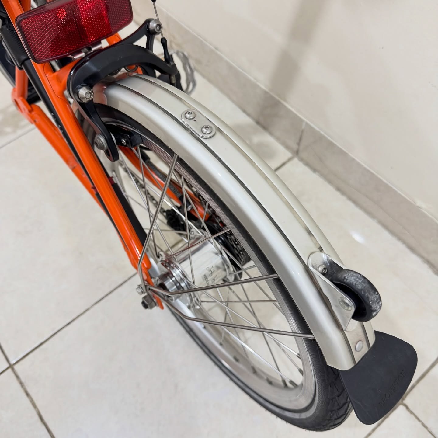 Brompton M6L Black Orange 2019 7 - Brompton Bekas
