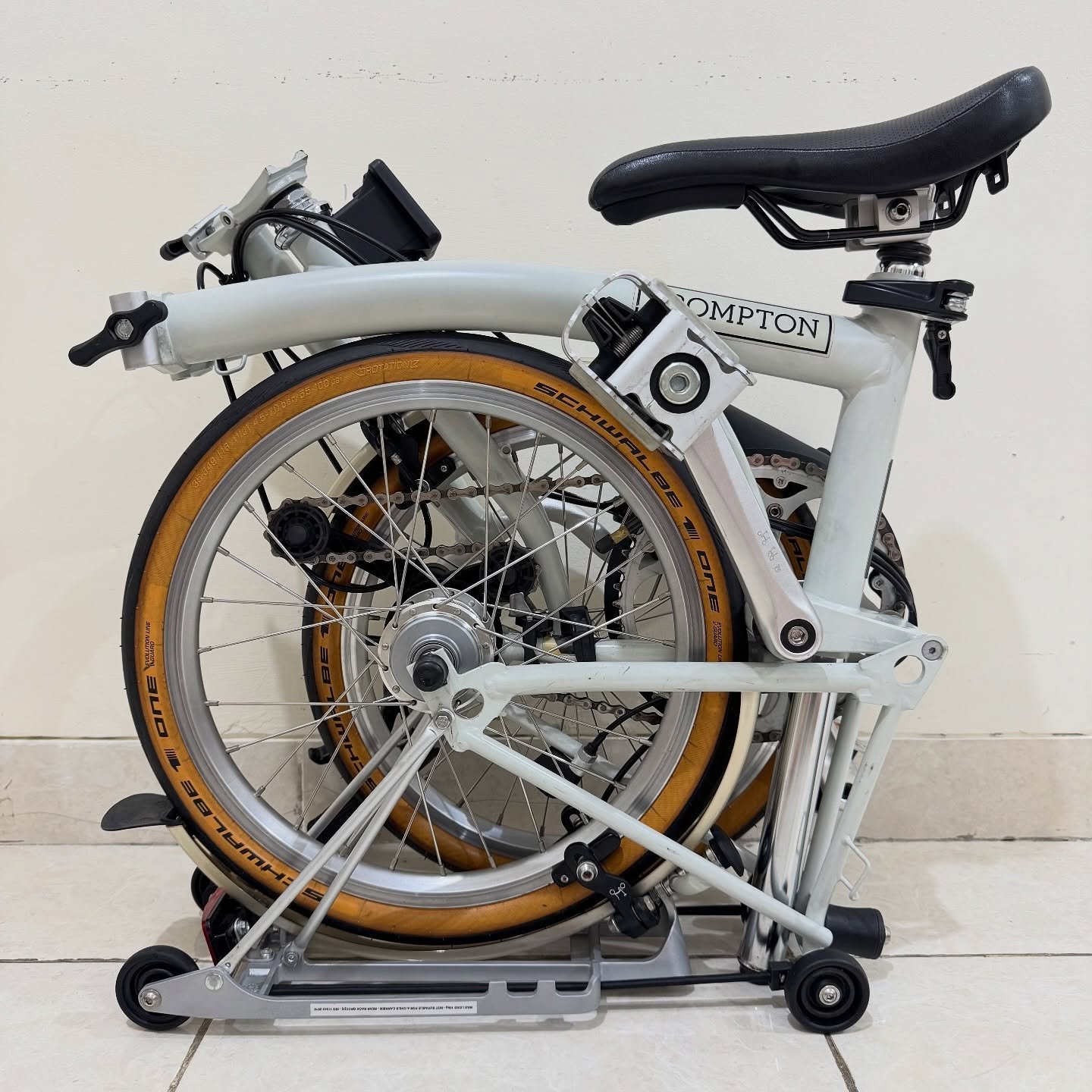 Brompton M6R Papyrus White 2020 10 - Brompton Bekas Brompton M6R Papyrus White 2020