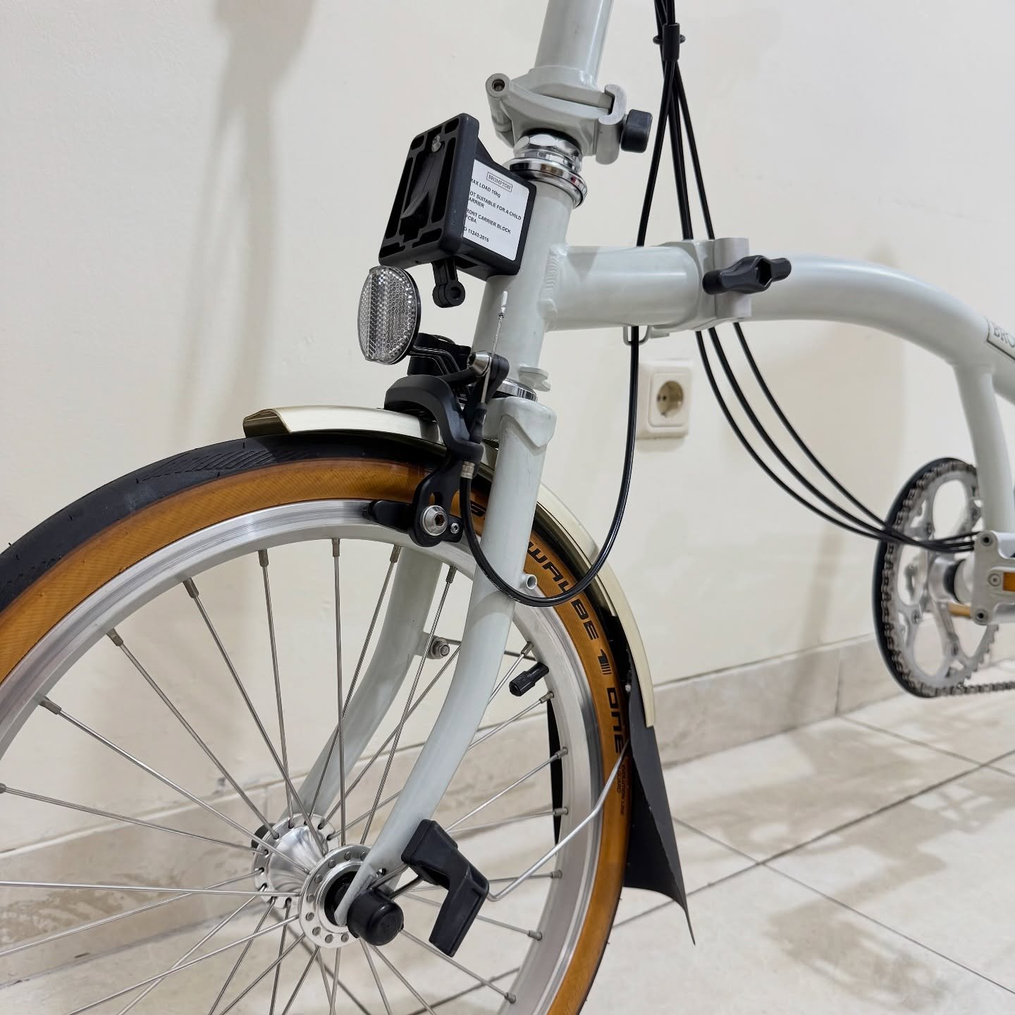 Brompton M6R Papyrus White 2020 9 - Brompton Bekas