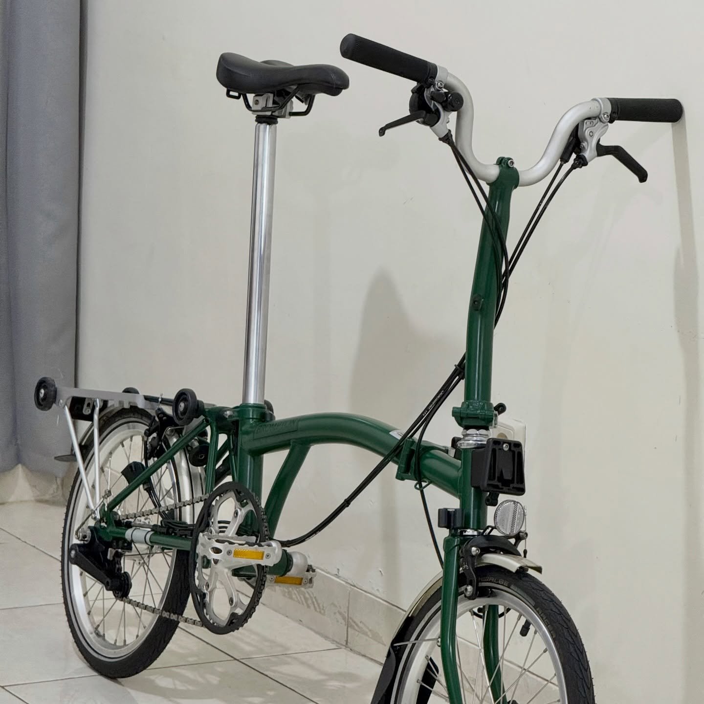 Brompton M6R Racing Green 2019 Full Aksesoris (1) - Brompton Bekas Brompton M6R Racing Green 2019 Full Aksesoris