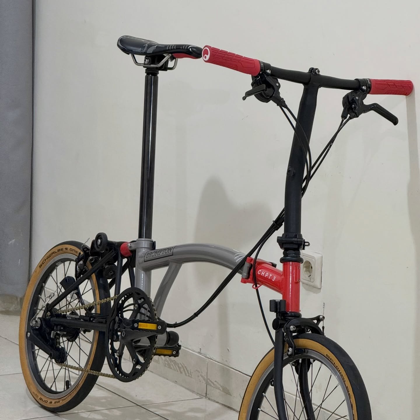 Brompton S6E-X CHPT3 V3 Titanium 2020 Like New Superlight (3) - Brompton Bekas