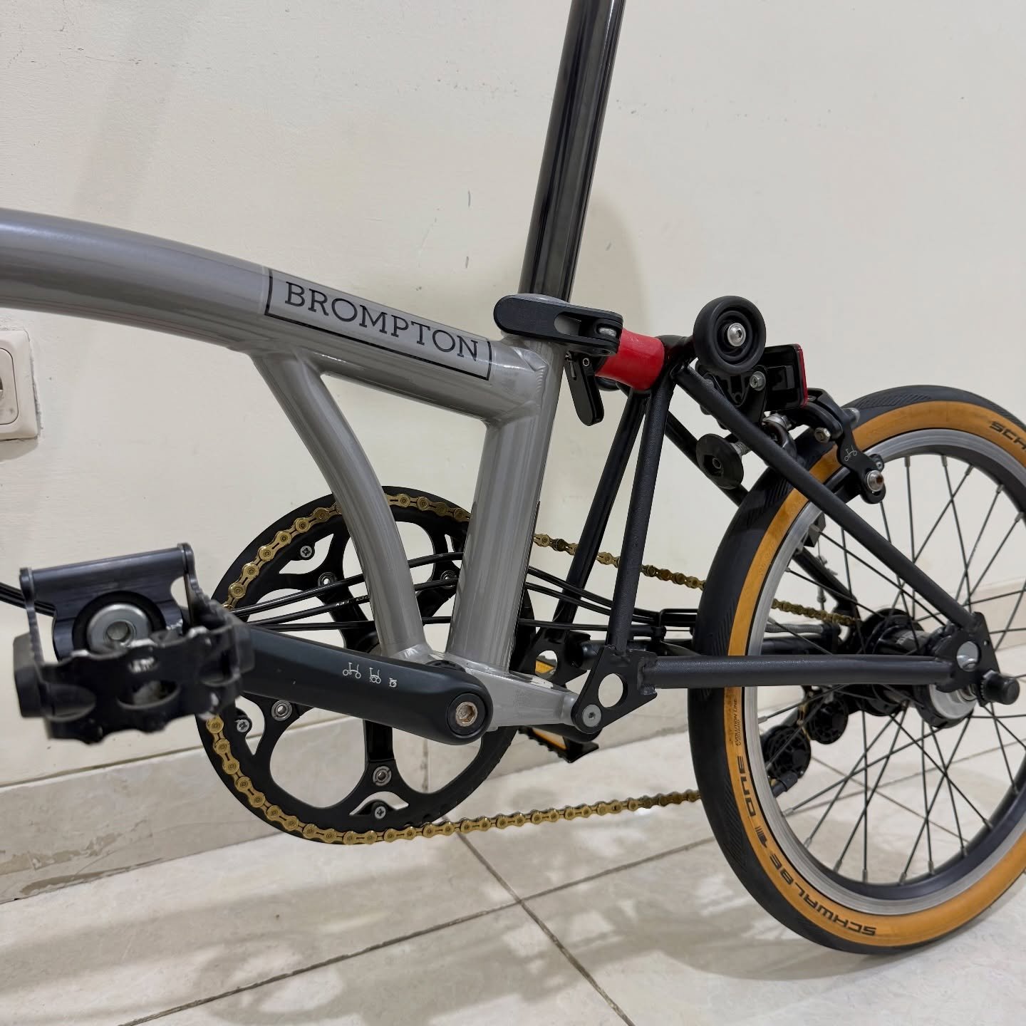 Brompton S6E-X CHPT3 V3 Titanium 2020 Like New Superlight (8) - Brompton Bekas