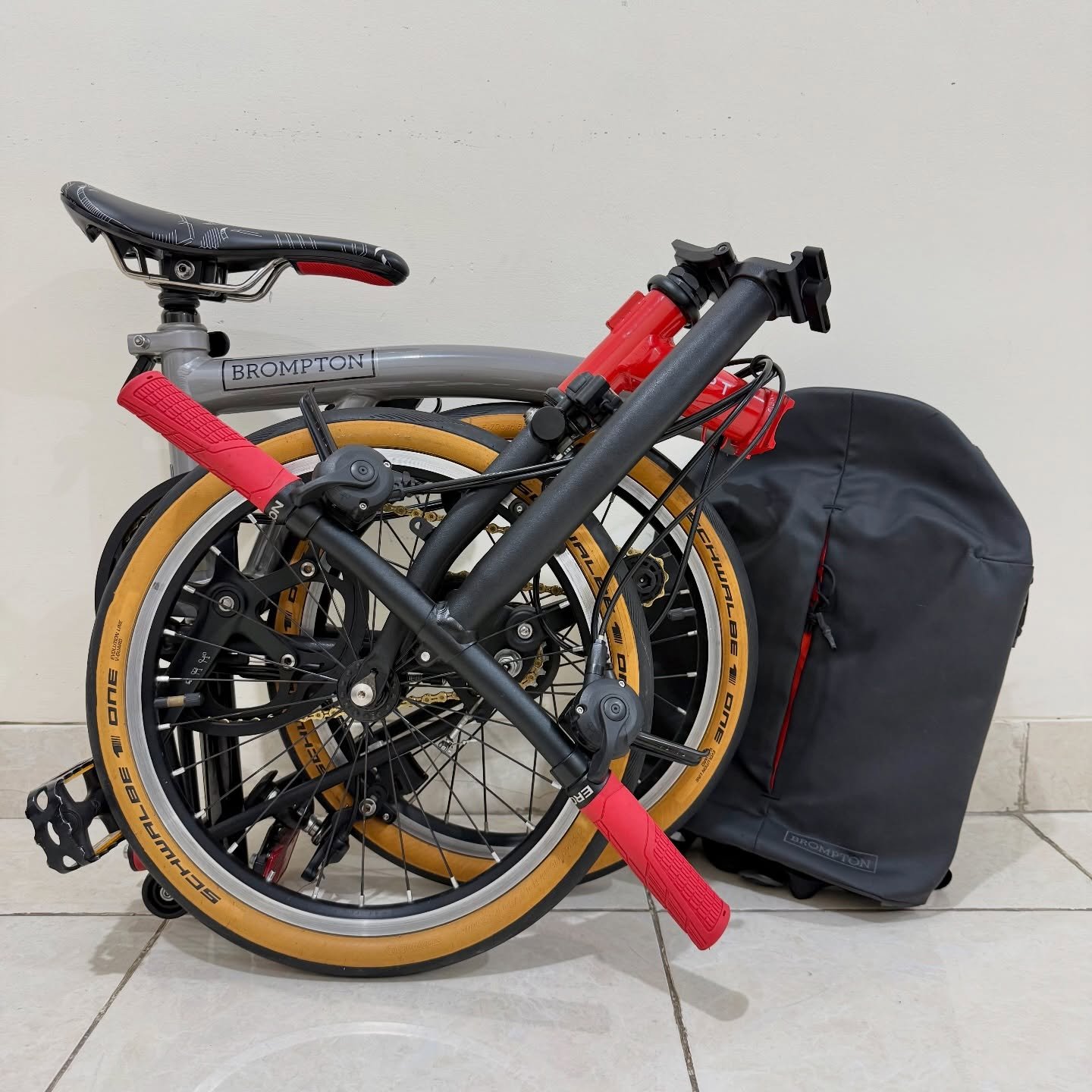 Brompton S6E-X CHPT3 V3 Titanium 2020 Like New Superlight (9) - Brompton Bekas