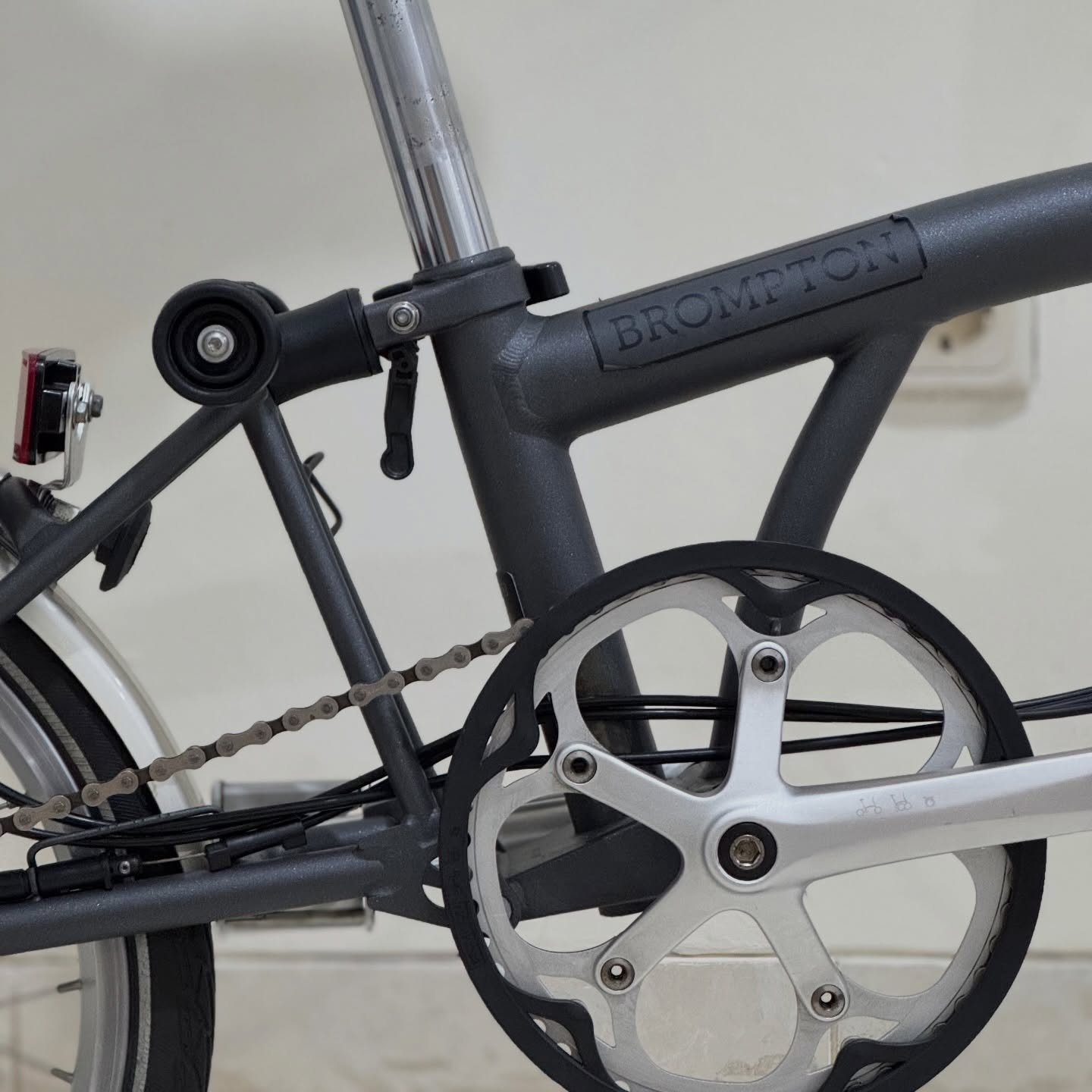 Brompton S6L Black Lacquer Black Edition 2020 7 - Brompton Bekas