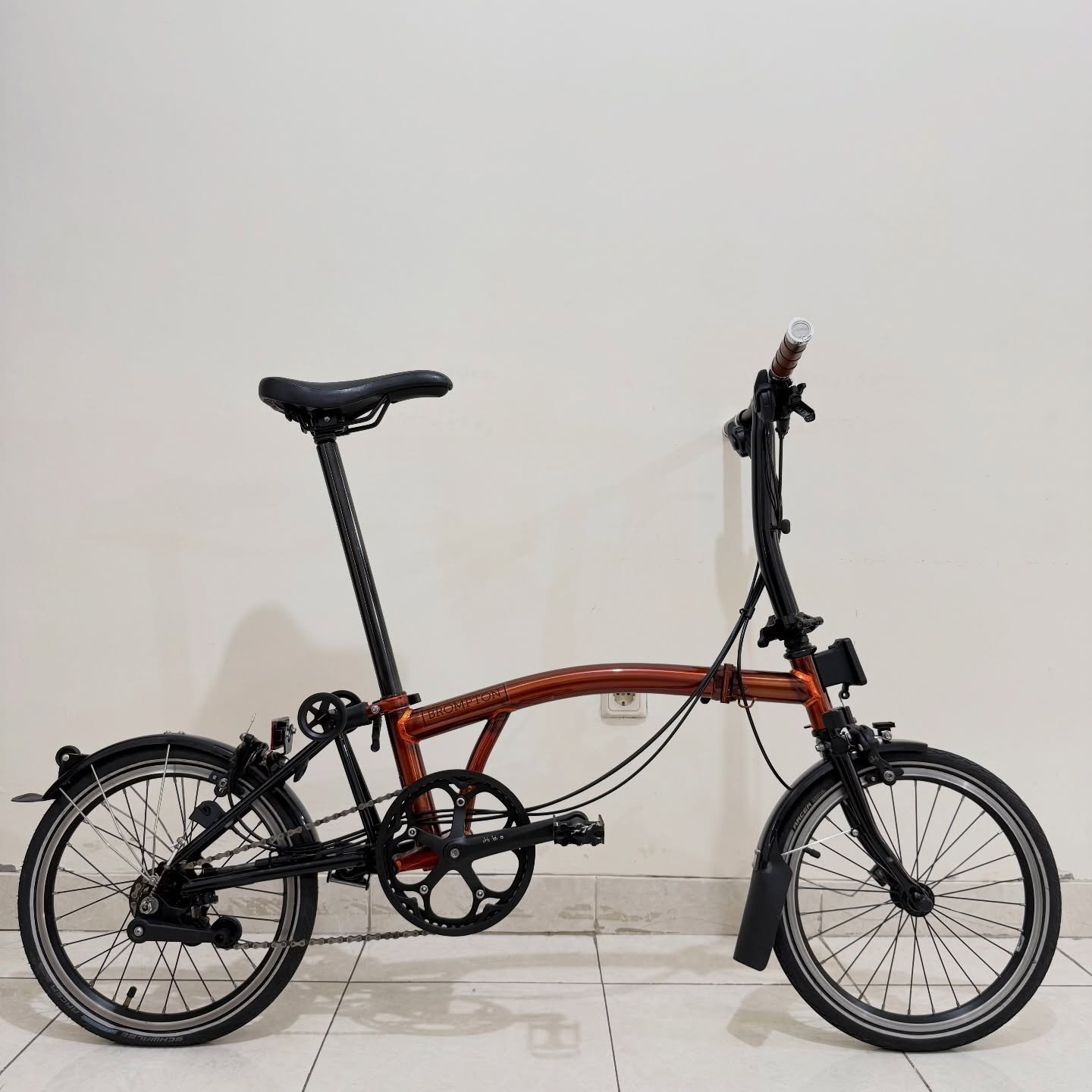 Brompton S6L-X Flame Lacquer Black Edition 2020 Titanium Superlight (3) - Brompton Bekas