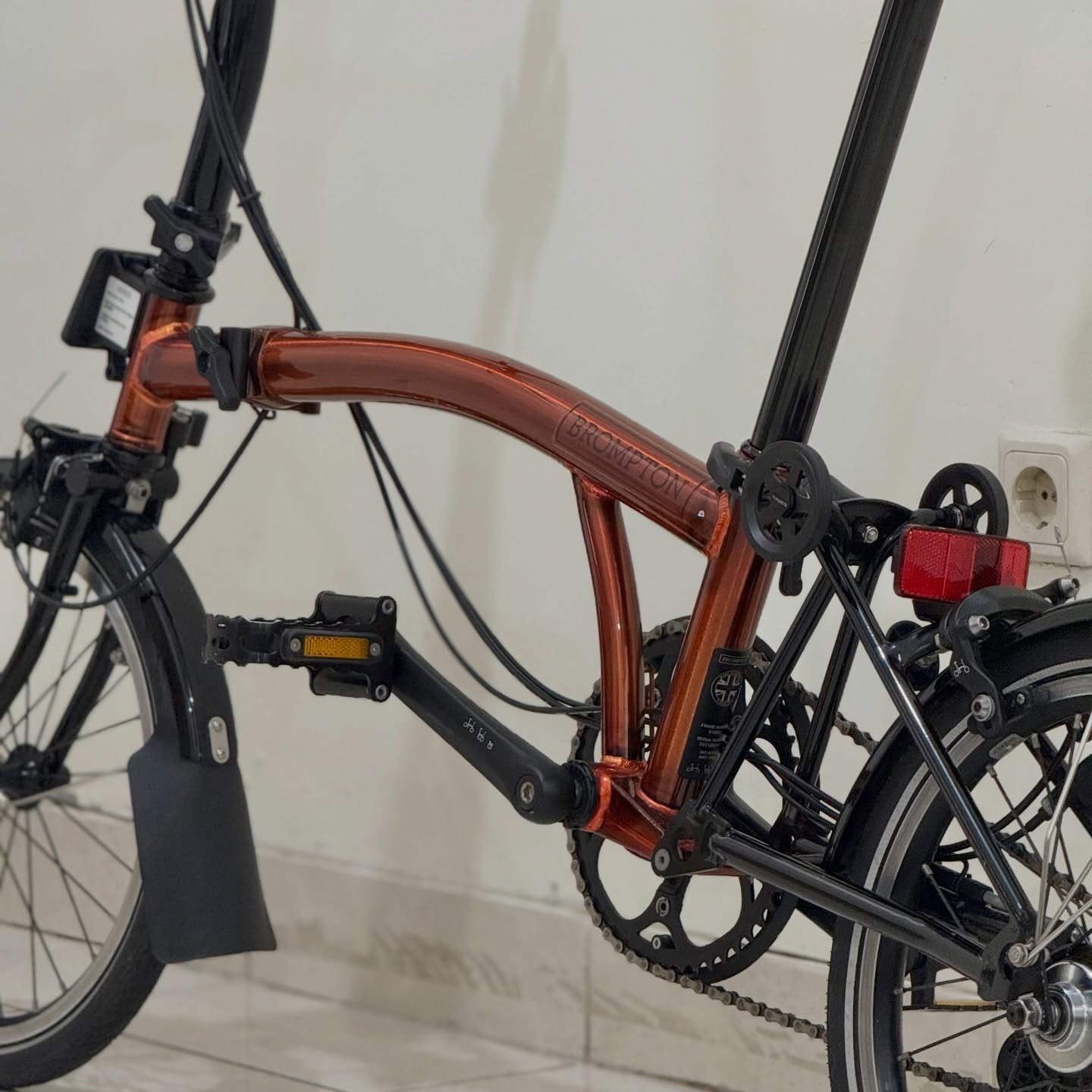 Brompton S6L-X Flame Lacquer Black Edition 2020 Titanium Superlight (4) - Brompton Bekas