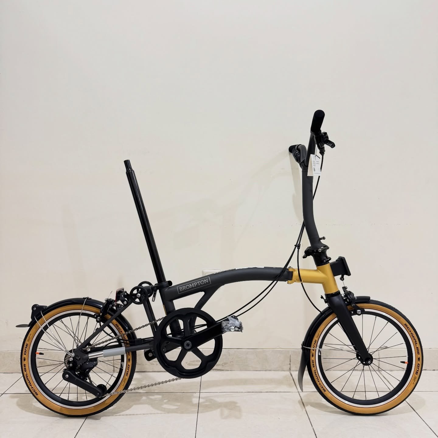 Brompton T Line Ceratech Black Gold Limited Titanium Edition 4 - Brompton Bekas