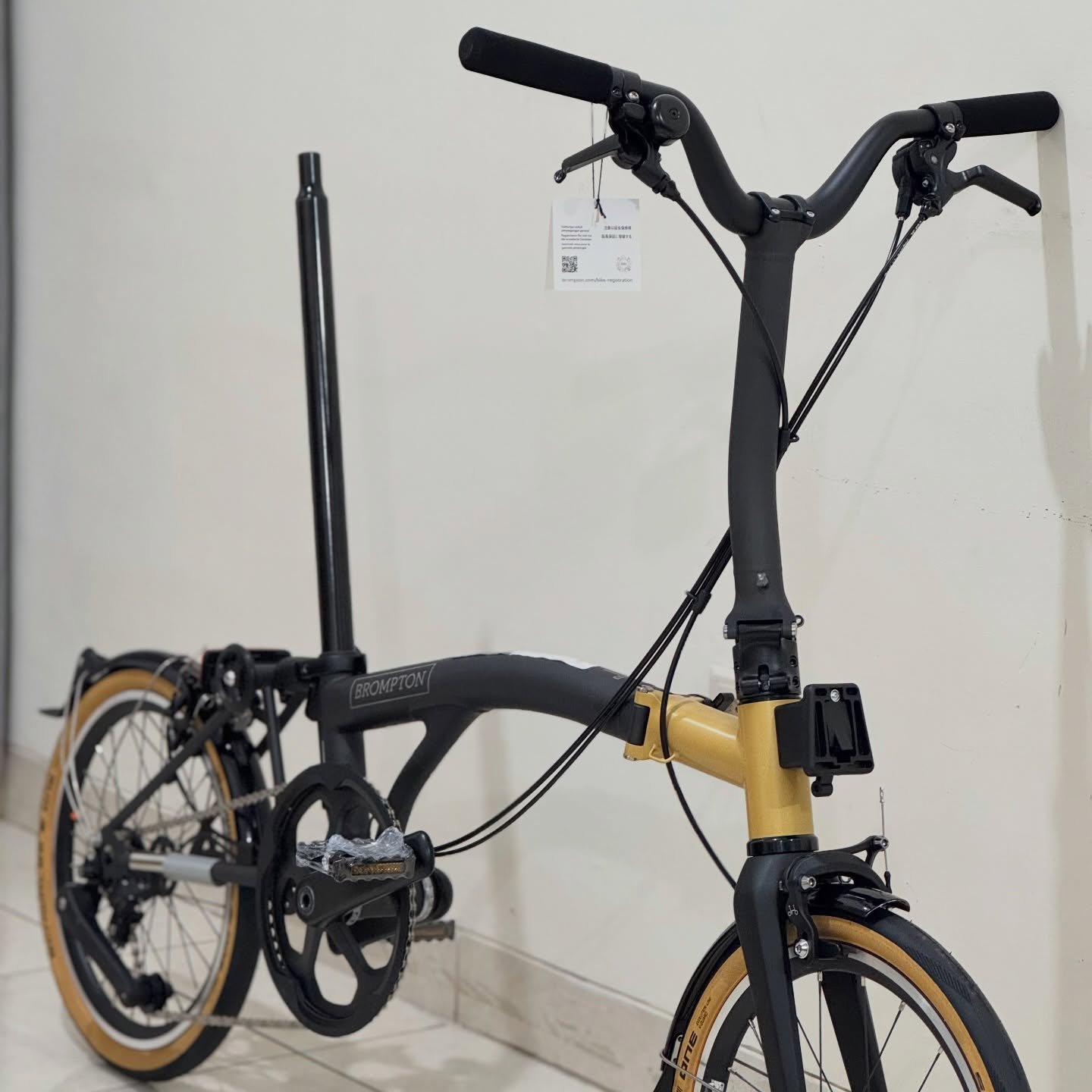 Brompton T Line Ceratech Black Gold Limited Titanium Edition 6 - Brompton Bekas